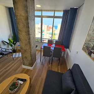 https://bonito-luminoso-y-centrico-apartamento-con-piscina-y.1costadelsol.com
